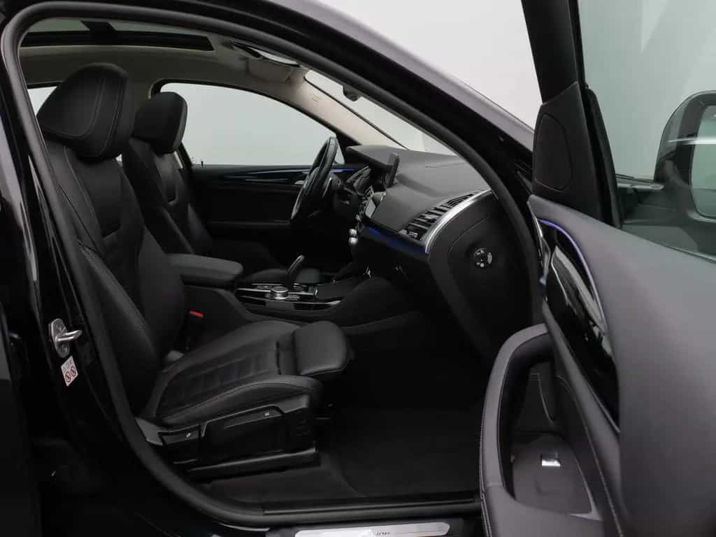 BMW X4 xD30i xLine Panorama Kamera HUD DAB HiFi AHK 10/2021-photo-23
