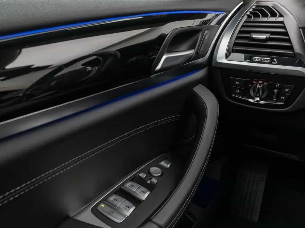 BMW X4 xD30i xLine Panorama Kamera HUD DAB HiFi AHK 10/2021-photo-33