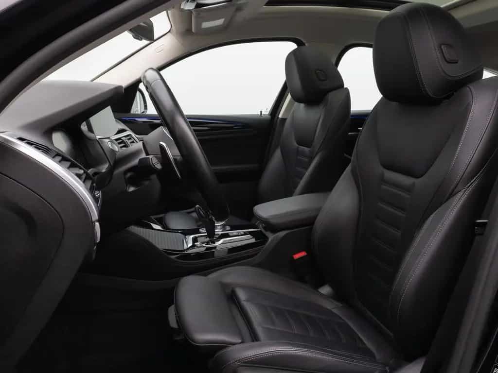 BMW X4 xD30i xLine Panorama Kamera HUD DAB HiFi AHK 10/2021-photo-34