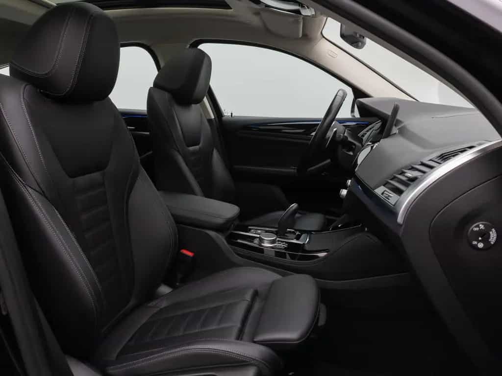BMW X4 xD30i xLine Panorama Kamera HUD DAB HiFi AHK 10/2021-photo-35