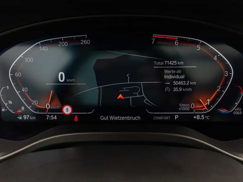 BMW X4 xD30i xLine Panorama Kamera HUD DAB HiFi AHK 10/2021-photo-40