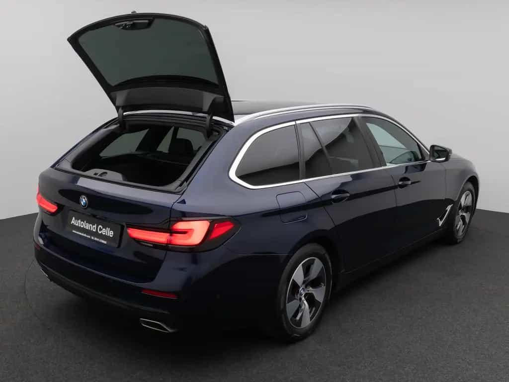 BMW 5 Series d xD Panorama Massage HUD H/K Individual-Voll 10/2022-photo-13