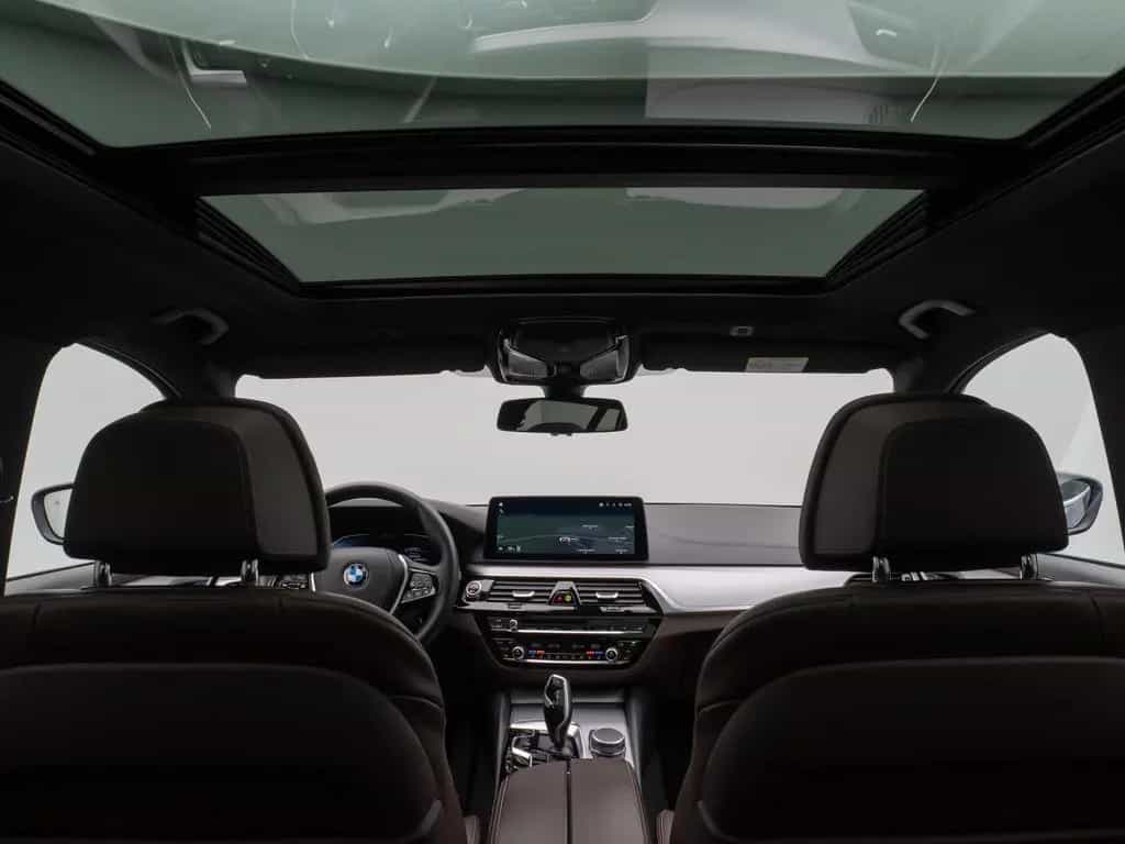 BMW 5 Series d xD Panorama Massage HUD H/K Individual-Voll 10/2022-photo-30