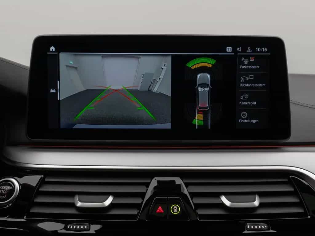 BMW 5 Series d xD Panorama Massage HUD H/K Individual-Voll 10/2022-photo-43