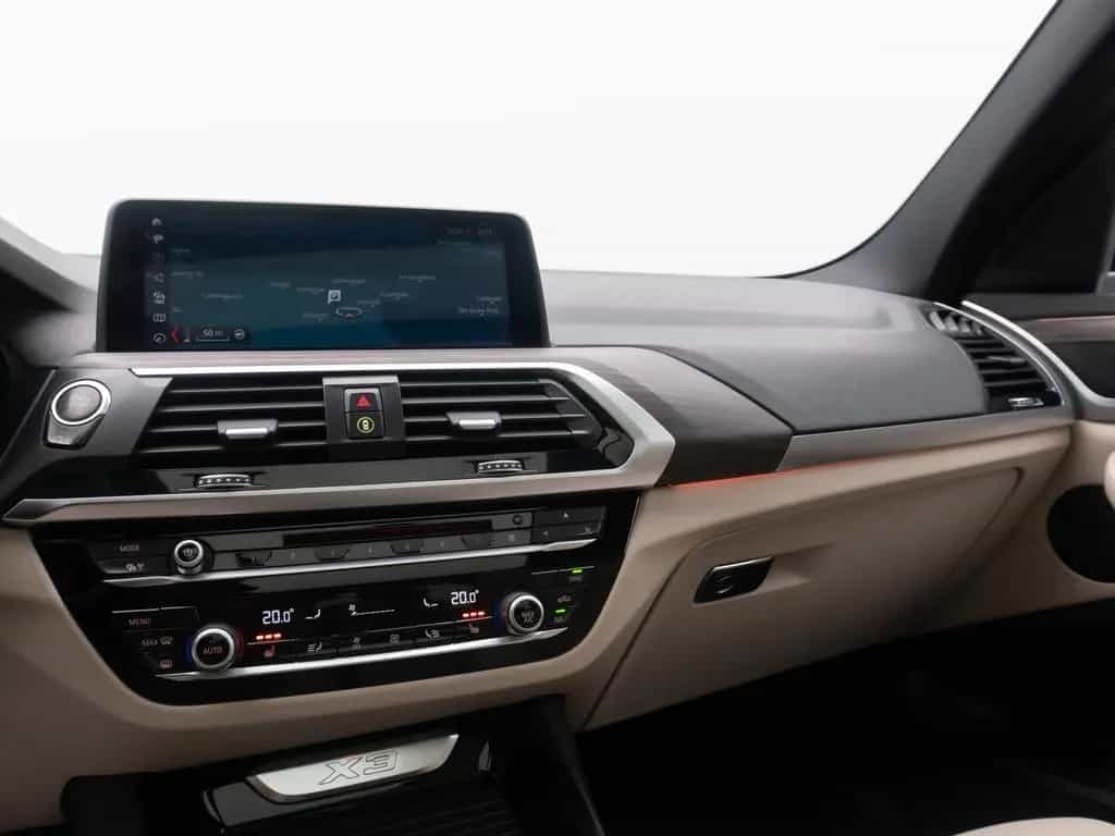 BMW X3 xD20d M Sport Kamera Panorama HUD DAB HiFi 02/2019-photo-20