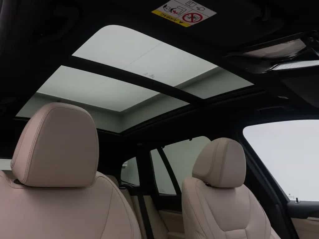 BMW X3 xD20d M Sport Kamera Panorama HUD DAB HiFi 02/2019-photo-29