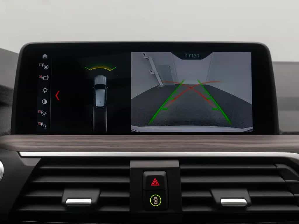 BMW X3 xD20d M Sport Kamera Panorama HUD DAB HiFi 02/2019-photo-41