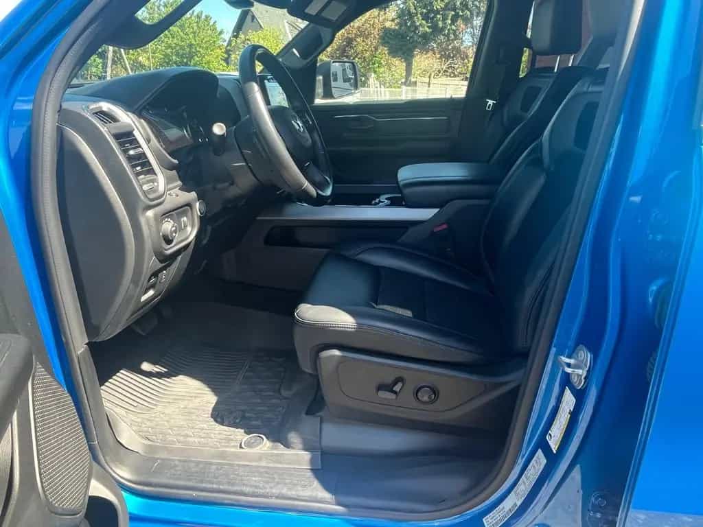 Dodge RAM Big Horn/Gasanlage/Ladefl.rollo/Geiger Schalldäm 01/2024-photo-12