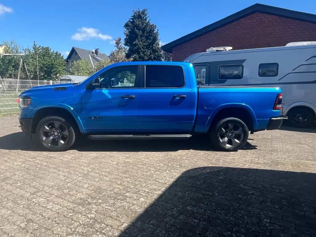 Dodge RAM Big Horn/Gasanlage/Ladefl.rollo/Geiger Schalldäm 01/2024-photo-3