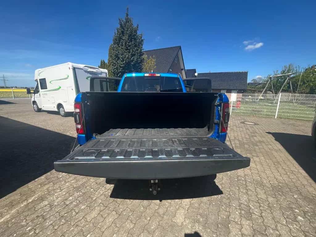 Dodge RAM Big Horn/Gasanlage/Ladefl.rollo/Geiger Schalldäm 01/2024-photo-31