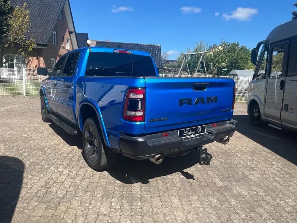 Dodge RAM Big Horn/Gasanlage/Ladefl.rollo/Geiger Schalldäm 01/2024-photo-5