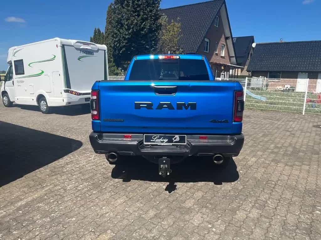 Dodge RAM Big Horn/Gasanlage/Ladefl.rollo/Geiger Schalldäm 01/2024-photo-6