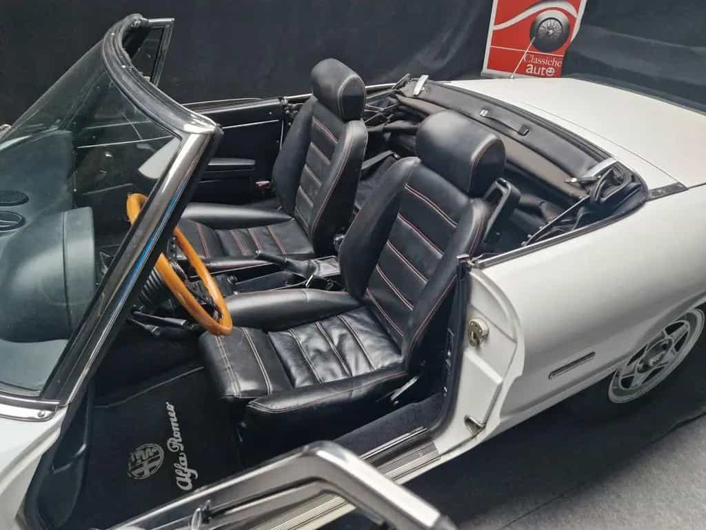 Alfa Romeo Spider 2.0 cc certif. ASI con C.R.S 02/1987-photo-4