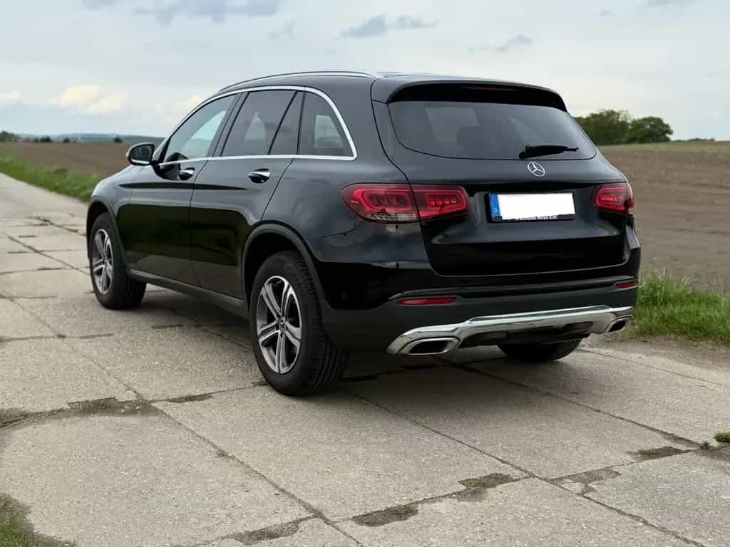 Mercedes-Benz GLC 220 d 4MATIC Autom. -Pano 360° MULTIBEAM 10/2020-photo-1