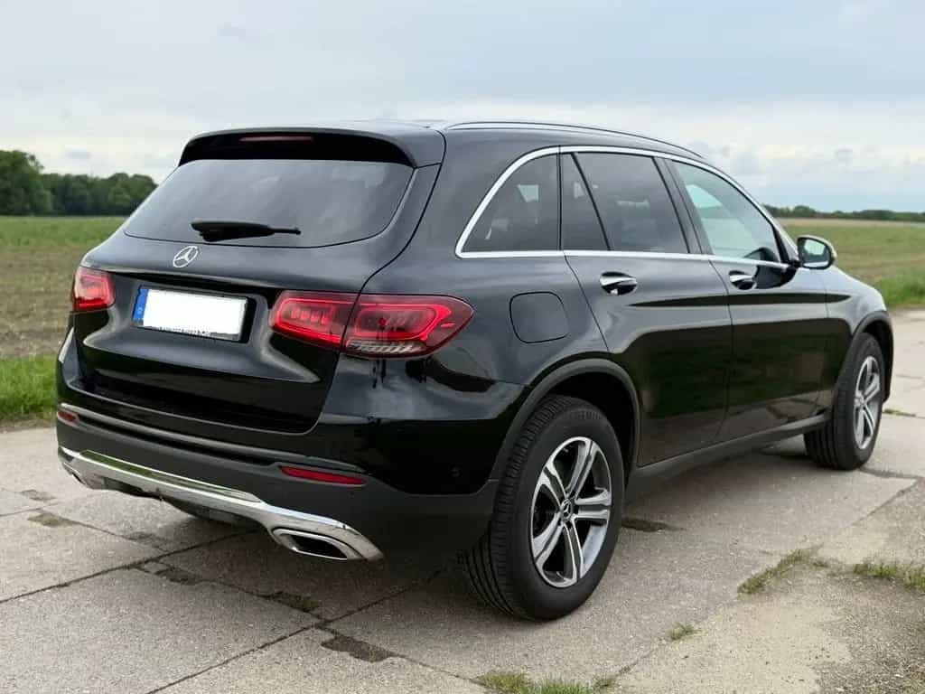 Mercedes-Benz GLC 220 d 4MATIC Autom. -Pano 360° MULTIBEAM 10/2020-photo-3