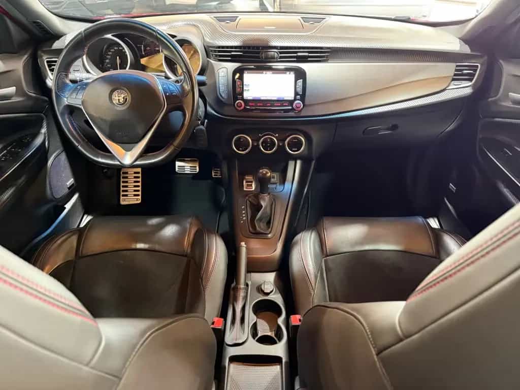 Alfa Romeo Giulietta Veloce 1.8 Turbo 06/2018-photo-11