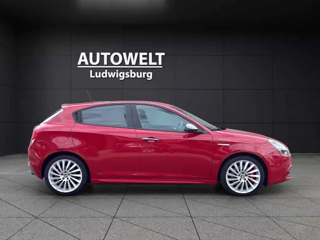 Alfa Romeo Giulietta Veloce 1.8 Turbo 06/2018-photo-3