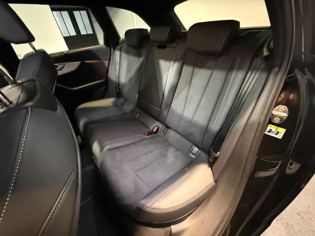 Audi A4 Avant 40 TDI quattro /S line Competition Plus 02/2023-photo-18