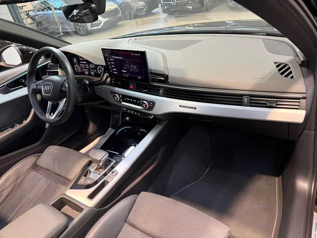 Audi A4 Avant 40 TDI quattro /S line Competition Plus 02/2023-photo-23