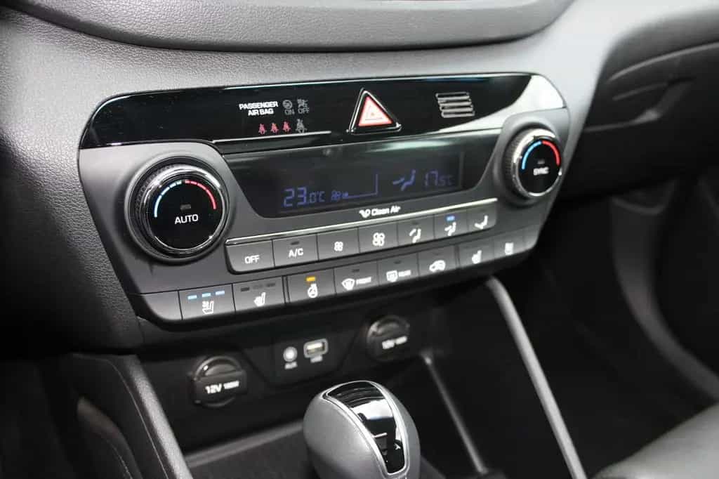 Hyundai TUCSON 1.6 4x4 PRIME Aut Navi/Kam/Leder/Panorama 09/2016-photo-13