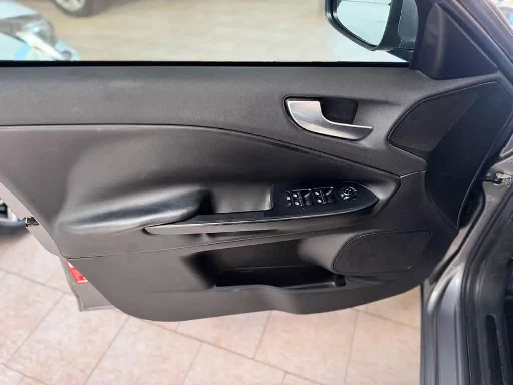 Alfa Romeo Giulietta 1.4 Turbo 120 CV Super 12/2016-photo-11