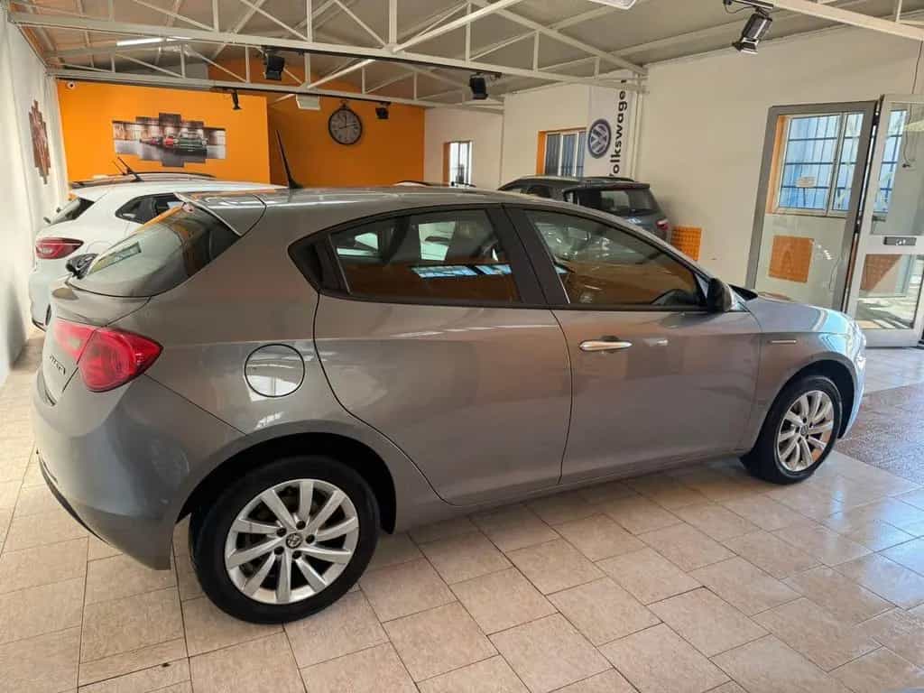 Alfa Romeo Giulietta 1.4 Turbo 120 CV Super 12/2016-photo-5