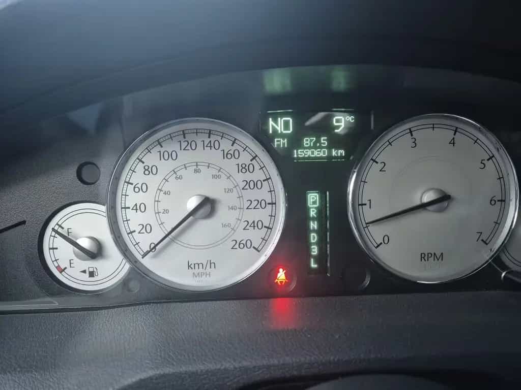 Chrysler 300C mit dem robusten V6-Motor und frischem TÜV 10/2004-photo-10