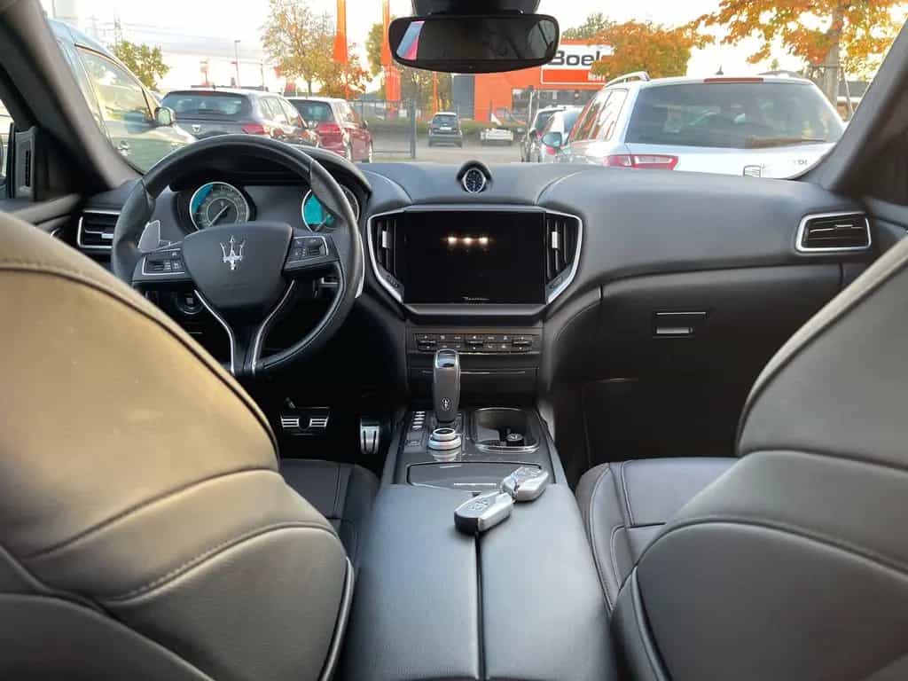 Maserati Ghibli GT Ultima 2.0L  (Original DE) 01727199990 06/2023-photo-19