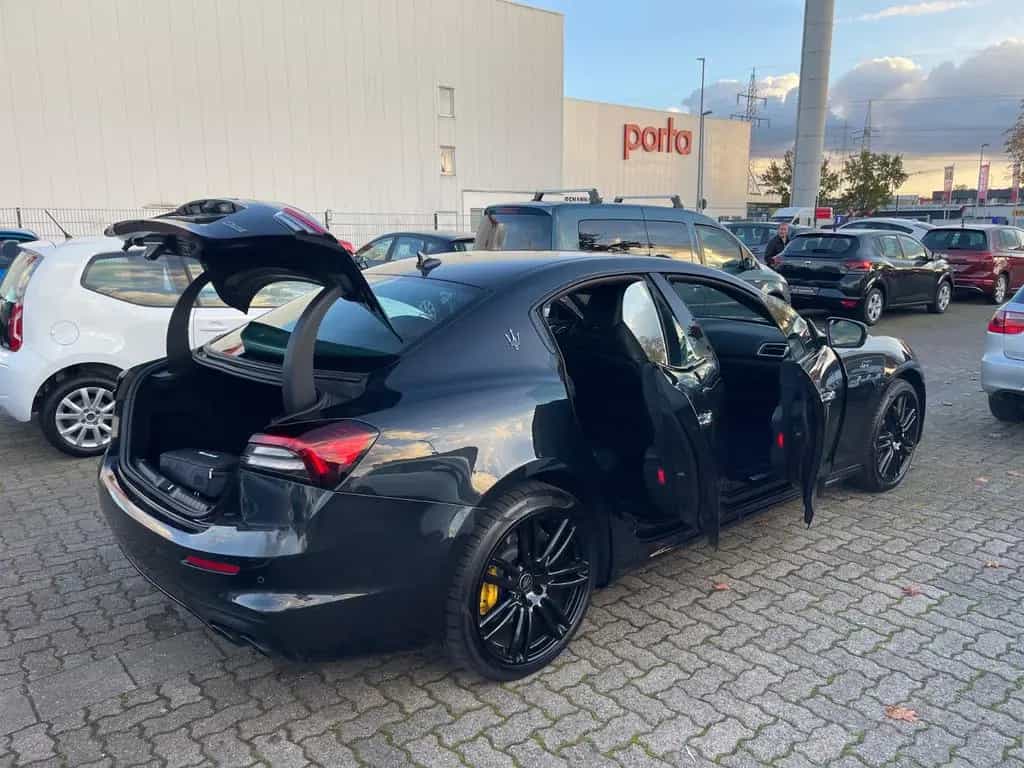 Maserati Ghibli GT Ultima 2.0L  (Original DE) 01727199990 06/2023-photo-6