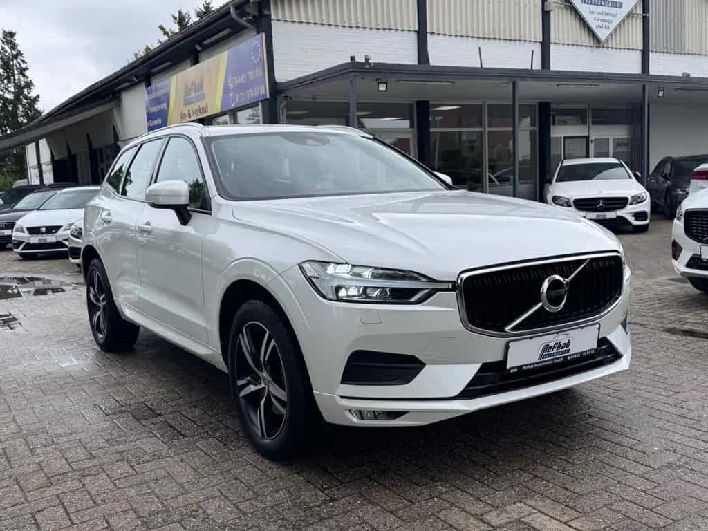 Volvo XC60 Momentum 2WD 02/2019-photo-3