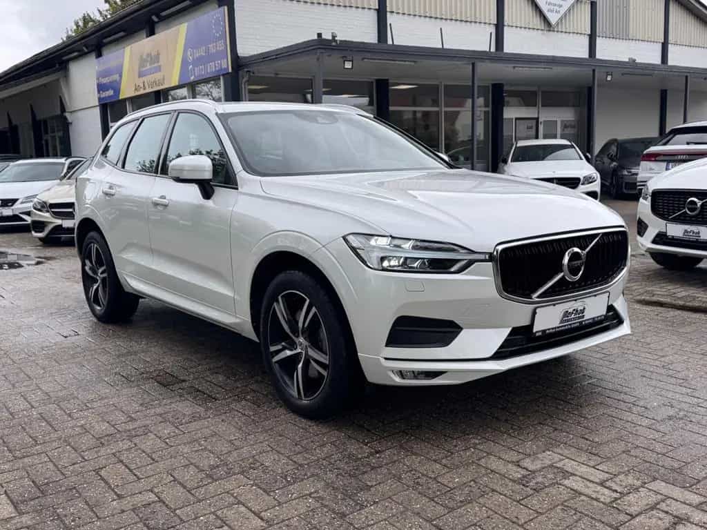 Volvo XC60 Momentum 2WD 02/2019-photo-4