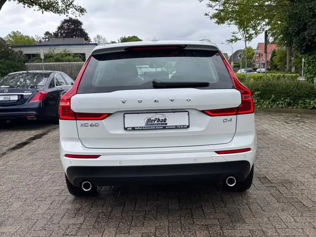 Volvo XC60 Momentum 2WD 02/2019-photo-7