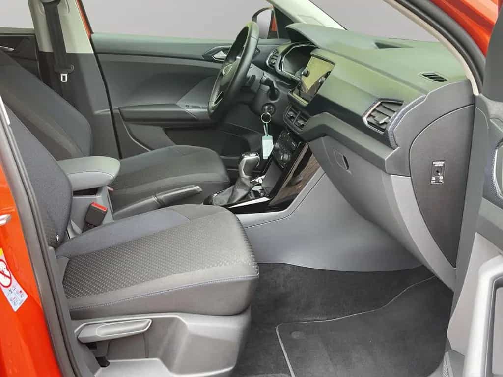 Volkswagen T-Cross 1,5 AUTOMA. ACC LANE NAVI 1.Hd. GARANTIE 01/2021-photo-18