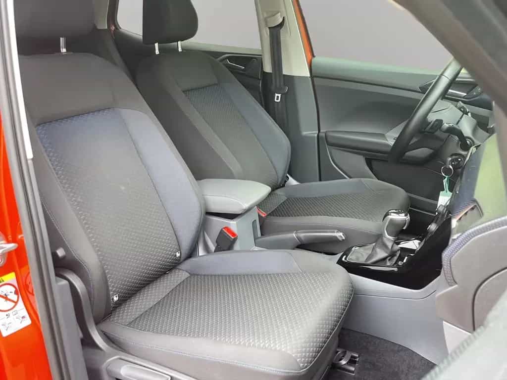 Volkswagen T-Cross 1,5 AUTOMA. ACC LANE NAVI 1.Hd. GARANTIE 01/2021-photo-21