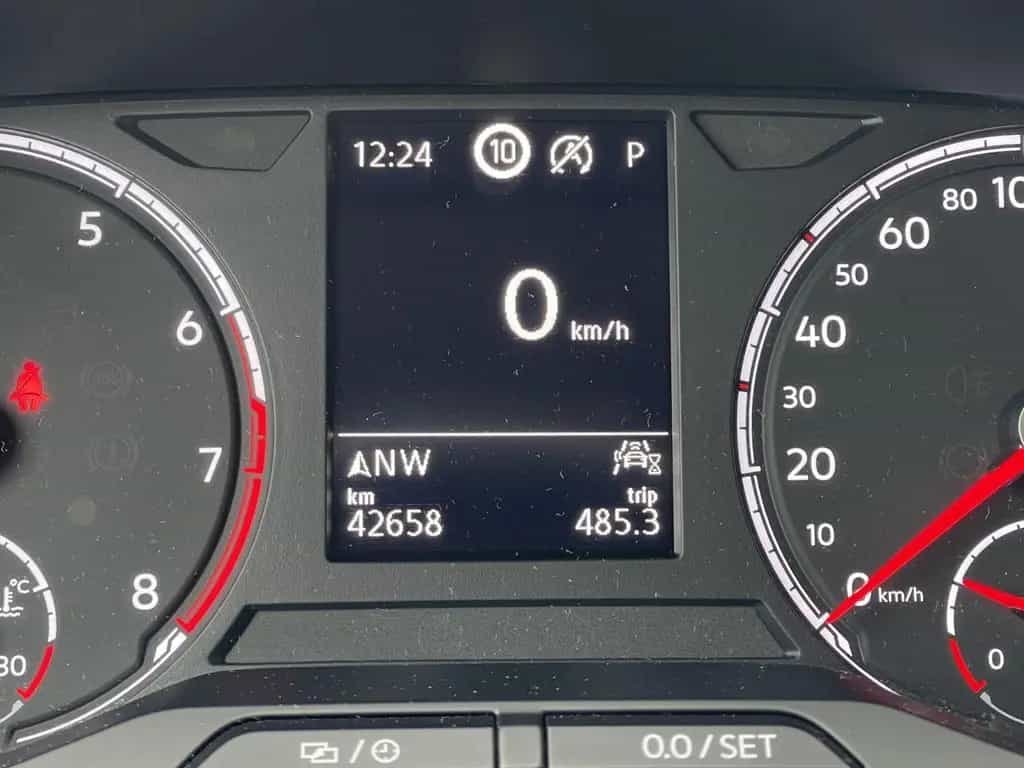 Volkswagen T-Cross 1,5 AUTOMA. ACC LANE NAVI 1.Hd. GARANTIE 01/2021-photo-39
