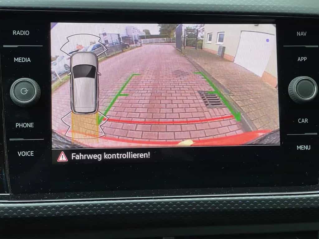 Volkswagen T-Cross 1,5 AUTOMA. ACC LANE NAVI 1.Hd. GARANTIE 01/2021-photo-43