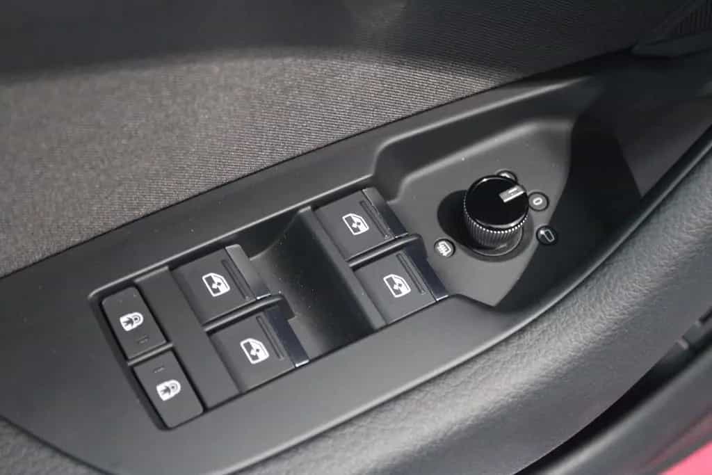 Audi A6 Avant 40 TDI Quattro Sport*Standheizung*AHK 02/2021-photo-15