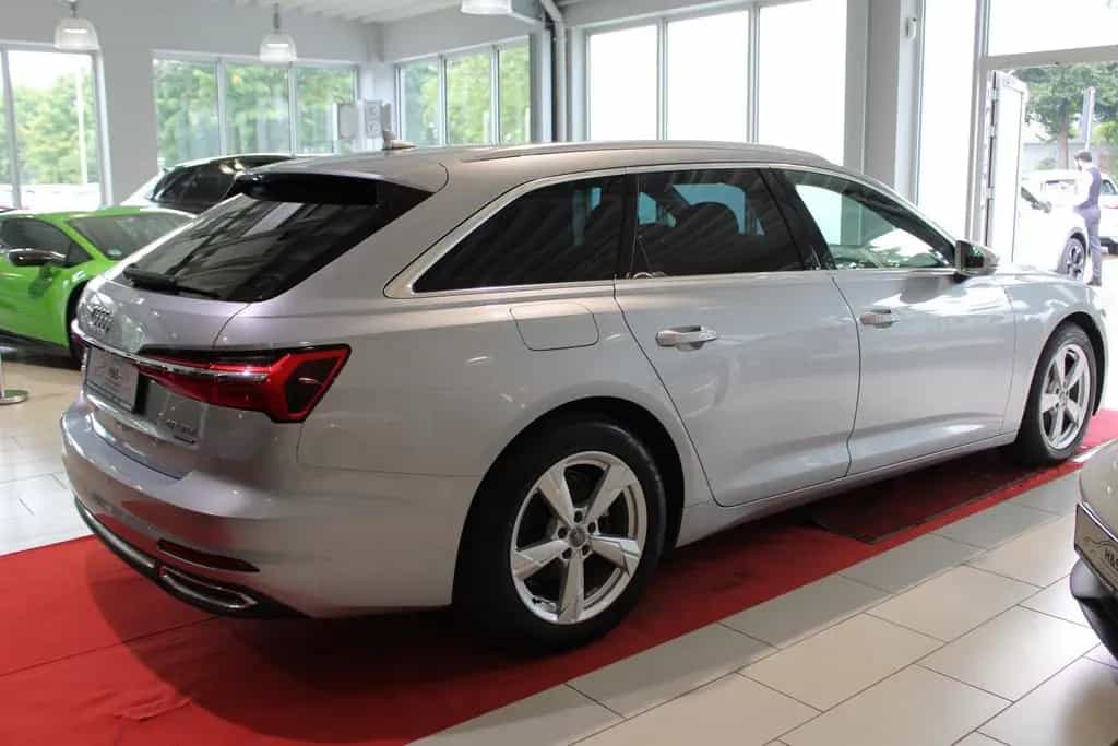 Audi A6 Avant 40 TDI Quattro Sport*Standheizung*AHK 02/2021-photo-6