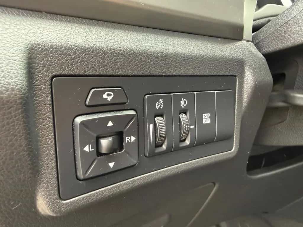 BAIC Senova X65 2.0 130kW 177PS Automatik/KAM/NAV/SHZ 05/2017-photo-23