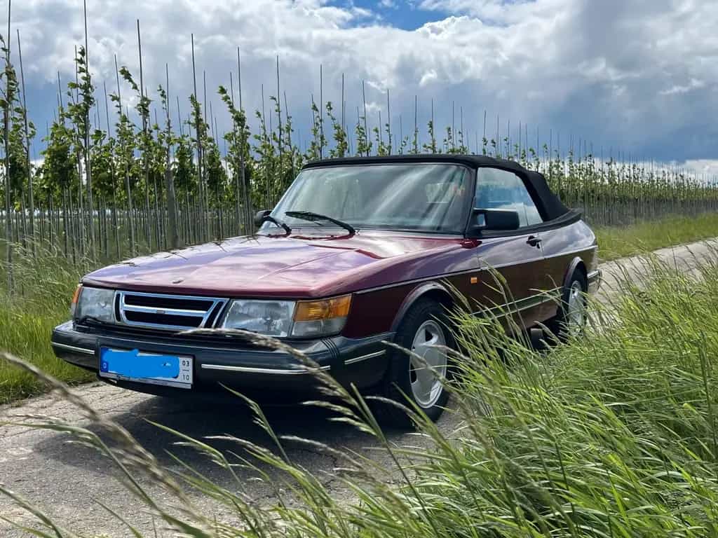 Saab 900 Ruby Red, Leder Beige, ATM 180.000 km 12/1993-photo-0