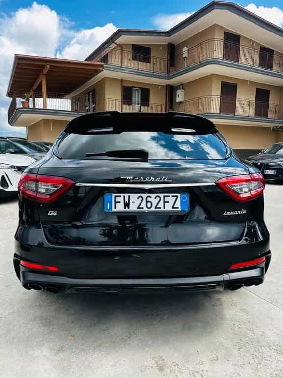 Maserati Levante V6 AWD Granlusso 05/2019-photo-4