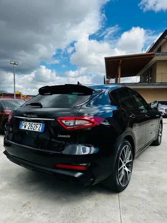 Maserati Levante V6 AWD Granlusso 05/2019-photo-5