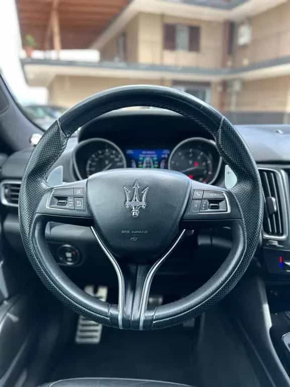 Maserati Levante V6 AWD Granlusso 05/2019-photo-9