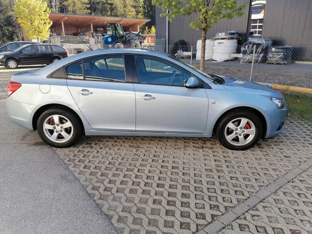 Chevrolet Cruze 1.6 LS Benziner LS 12/2010-photo-12