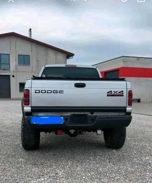 Dodge RAM 1500 Sport 4x4 5,9l Magnum 07/2001-photo-3