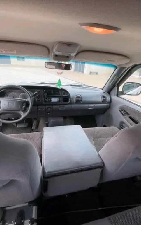 Dodge RAM 1500 Sport 4x4 5,9l Magnum 07/2001-photo-7