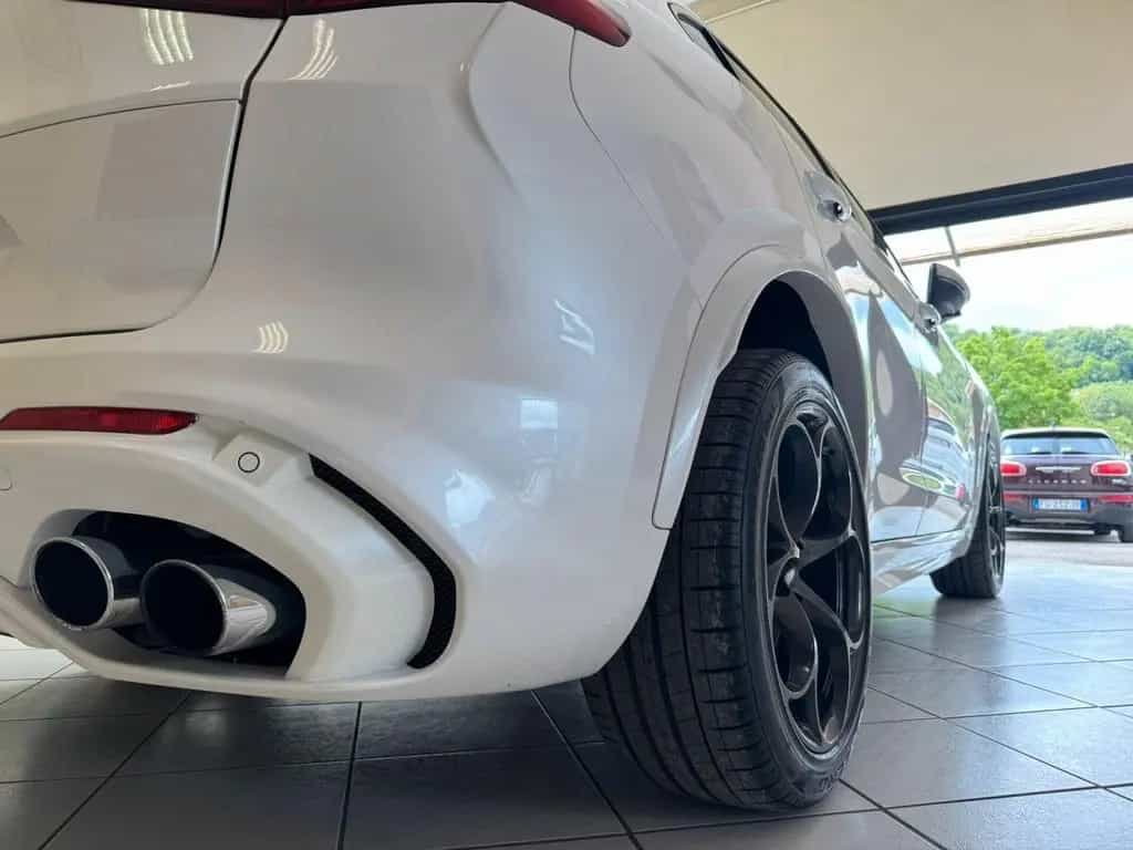 Alfa Romeo Stelvio 2.9 Bi-Turbo V6 510 CV AT8 Qu 07/2019-photo-3