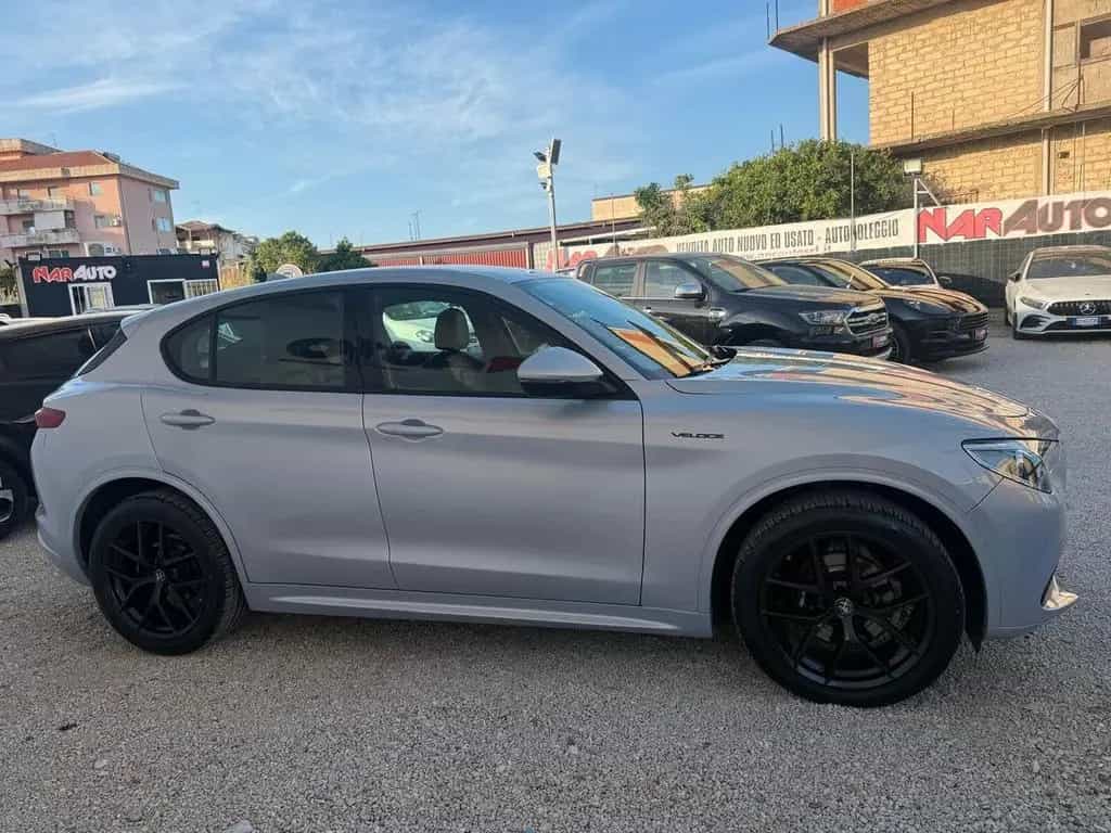 Alfa Romeo Stelvio 2.2 Turbodiesel 210 CV AT8 Q4 10/2021-photo-5