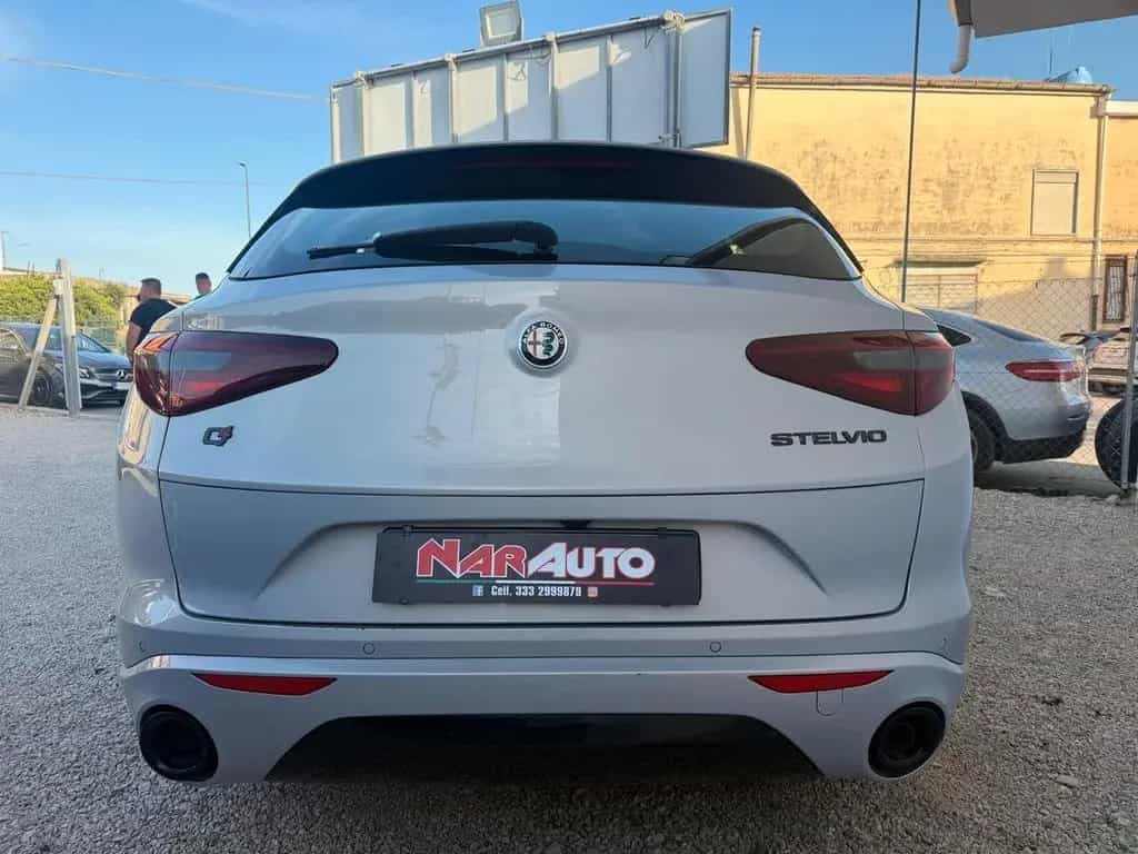 Alfa Romeo Stelvio 2.2 Turbodiesel 210 CV AT8 Q4 10/2021-photo-7