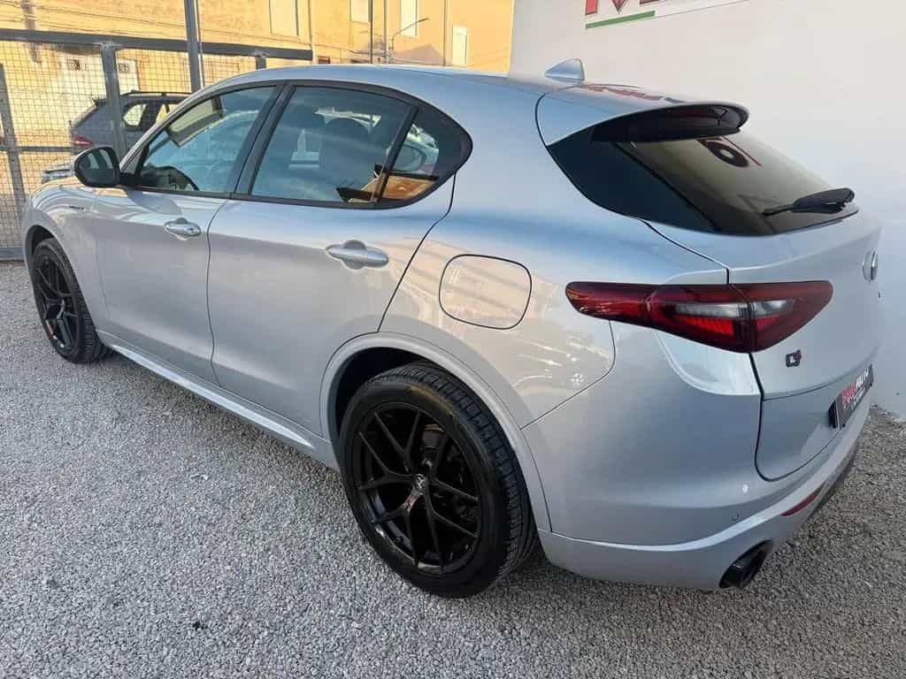 Alfa Romeo Stelvio 2.2 Turbodiesel 210 CV AT8 Q4 10/2021-photo-8